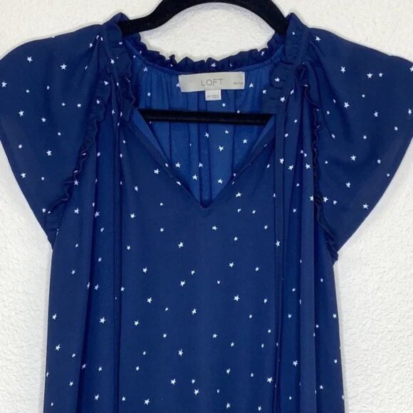 LOFT Navy Blue Flutter Sleeve Star Print Blouse - Size L - Picture 3 of 8